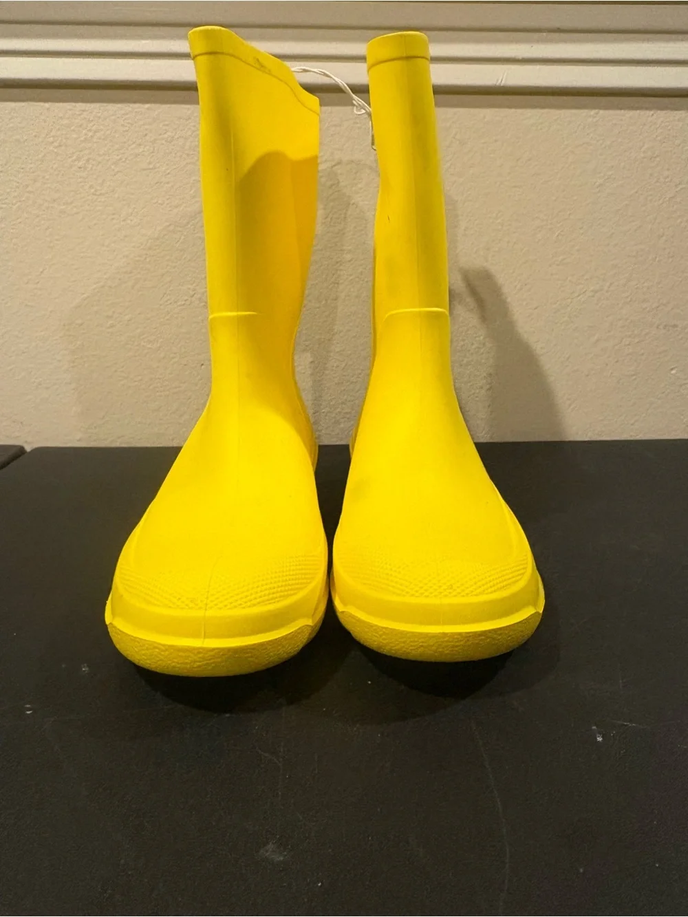 Cat and Jacks Andy Kids Yellow Rubber Rain Snow Mud Boots Youth Size 2Y